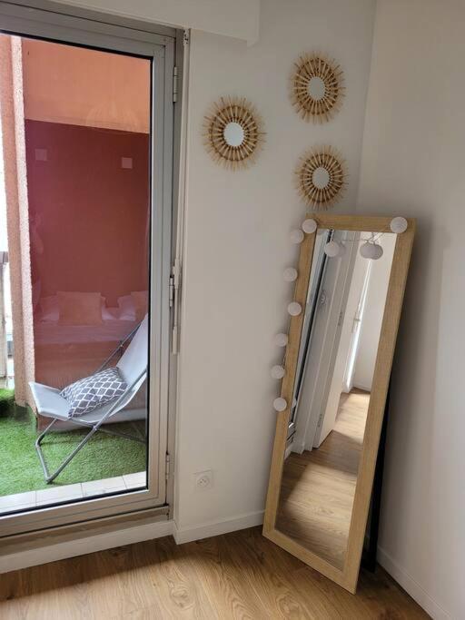 Studio 2 Voyageurs Au Coeur De Ville 萨莱切 外观 照片
